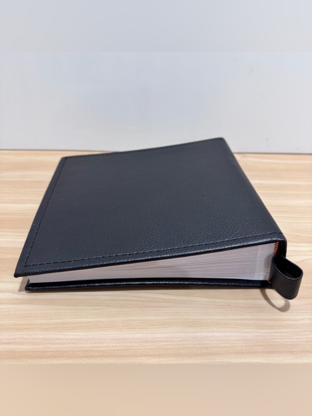 MEMORIES Photo Album Holds 100 4x6 Photos w/area for notes Black Faux Leather - Picture 8 of 16